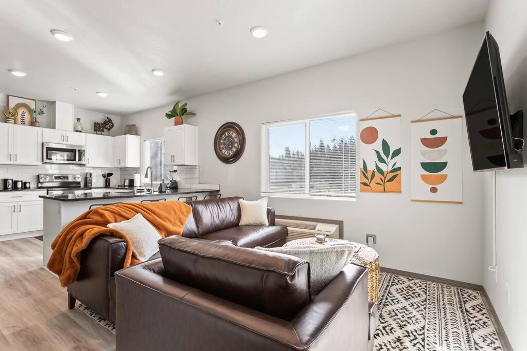 Brand New 2 Bed 2 Bath Near Perry District And Dt Apartment Spokane Ngoại thất bức ảnh